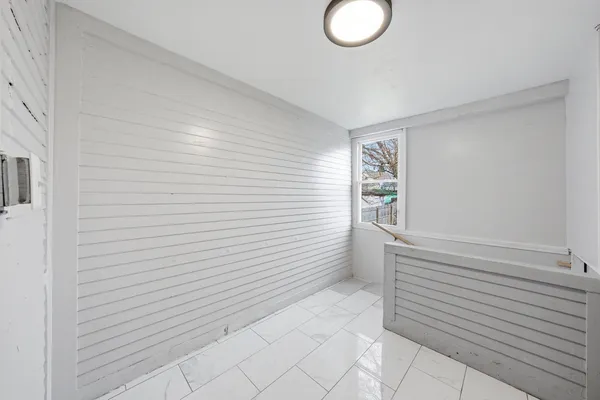 $224,900 | 1414 West 73rd Place, Chicago, IL 60636