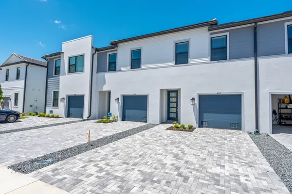$3,450 | 4291 Efendi Drive, Lake Worth, FL 33463