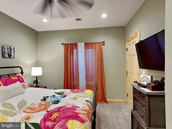 $1,250,000 | 971 Fork Run Trail, McHenry, MD 21541