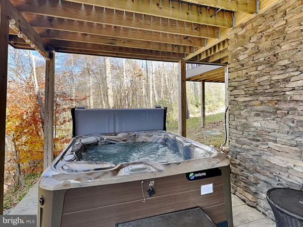 $1,250,000 | 971 Fork Run Trail, McHenry, MD 21541