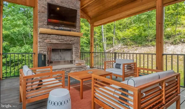 $1,250,000 | 971 Fork Run Trail, McHenry, MD 21541