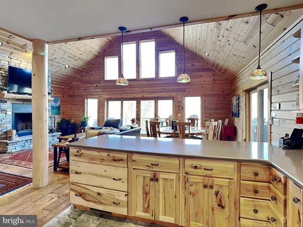 $1,250,000 | 971 Fork Run Trail, McHenry, MD 21541