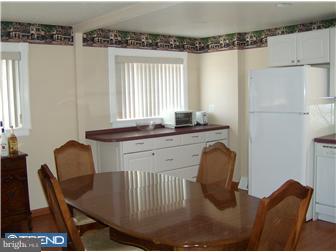 2759 Maxwell Street Philadelphia, PA 19136 - Photo 6 of 12 Gallery Image 6