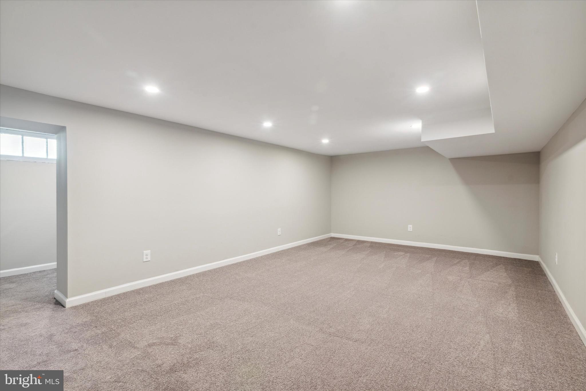 933 Henry Avenue Wayne, PA 19087 - Photo 40 of 47