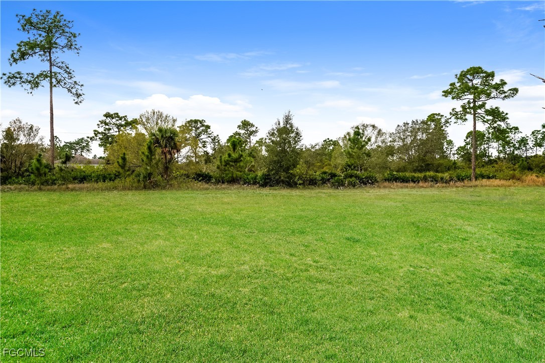 427 Vanetta Drive Lehigh Acres, FL 33972 - Photo 2 of 16