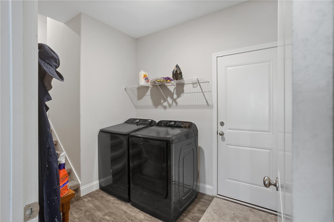 125 Estateside Drive Anderson, SC 29621 - Photo 28 of 37 Functional laundry room featuring a convenient wire shelf and modern appliances.