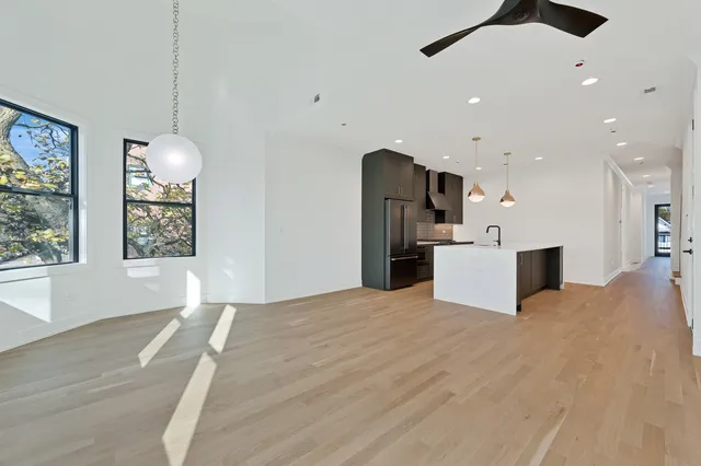 $1,450,000 | 1404 West George Street, Unit 1, Chicago, IL 60657