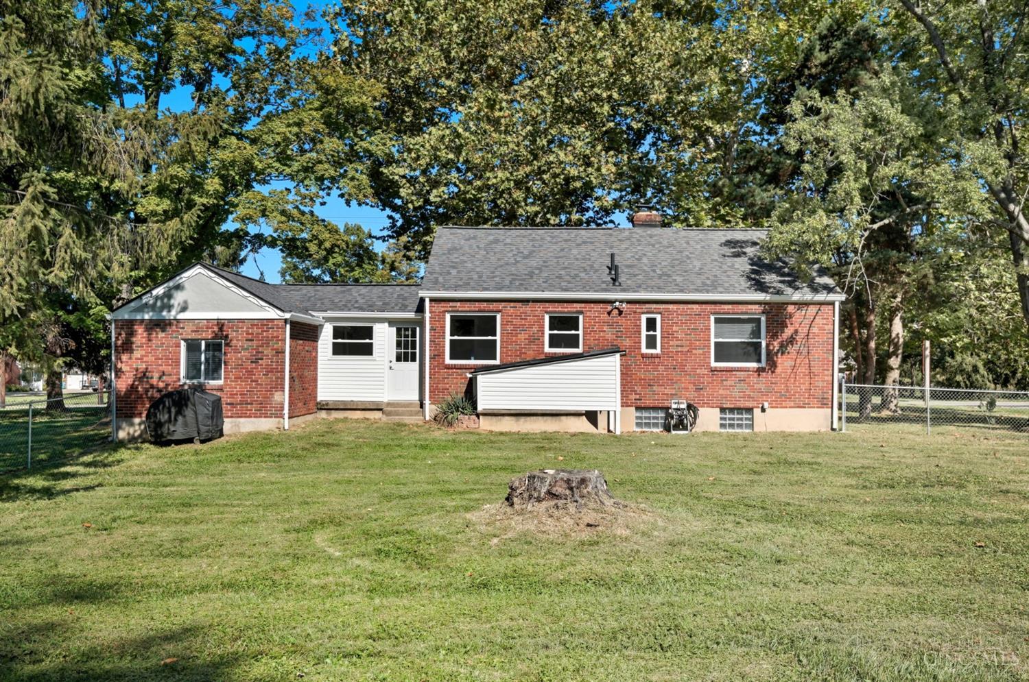 729 Fleming Road Cincinnati, OH 45231 - Photo 24 of 26