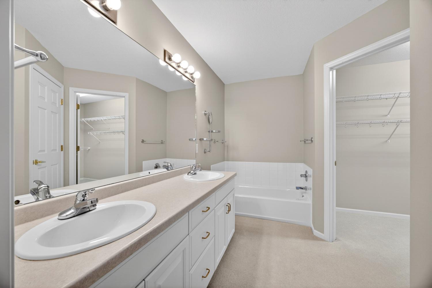 1603 16th Avenue Southwest Austin, MN 55912 - Photo 17 of 27