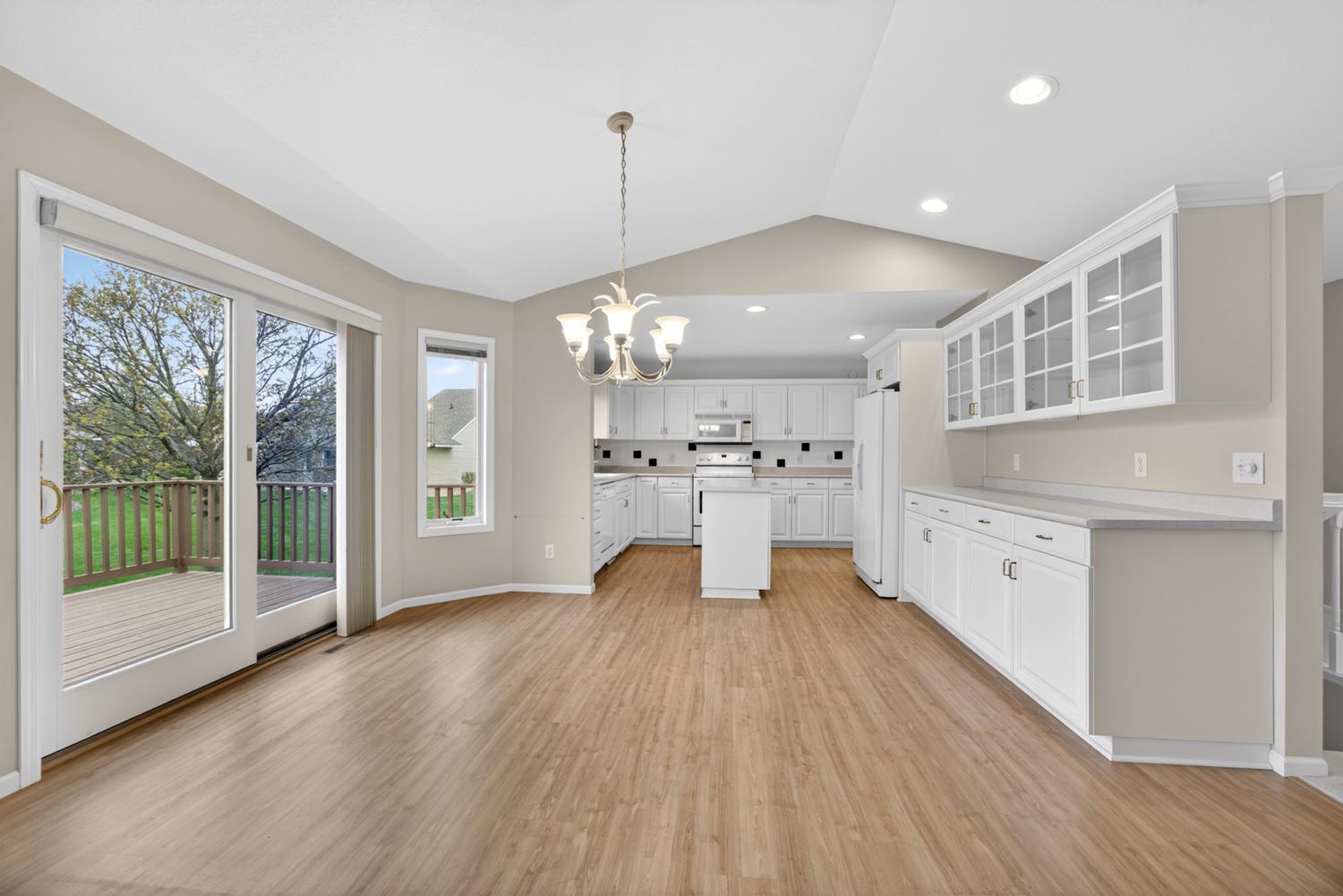 1603 16th Avenue Southwest Austin, MN 55912 - Photo 5 of 27
