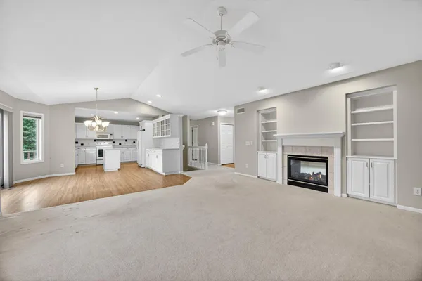 $320,000 | 1603 16th Avenue Southwest, Austin, MN 55912