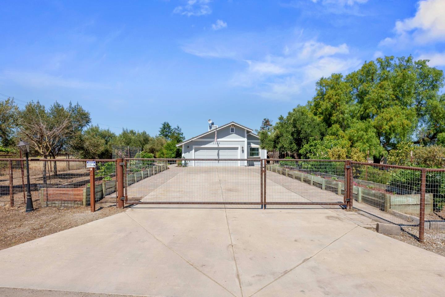 1150 Wright Road Hollister, CA 95023 - Photo 2 of 68 a view of a outdoor space with a street view
