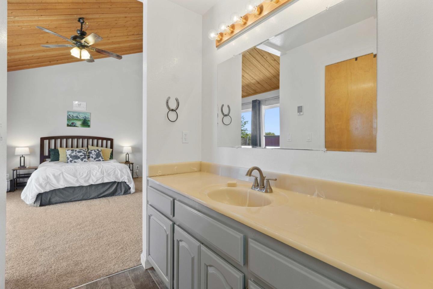 1150 Wright Road Hollister, CA 95023 - Photo 52 of 68