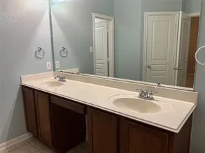 $2,600 | 2912 Hollow Valley Drive, Fort Worth, TX 76244