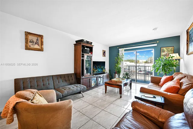 $155,000 | 12890 Northeast 8th Avenue, Unit 203, North Miami, FL 33161