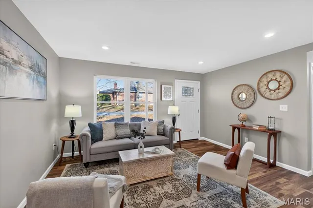 $209,900 | 604 Harrison Street, Florissant, MO 63031