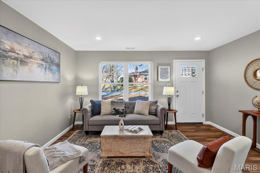 604 Harrison Street Florissant, MO 63031 - Photo 6 of 27