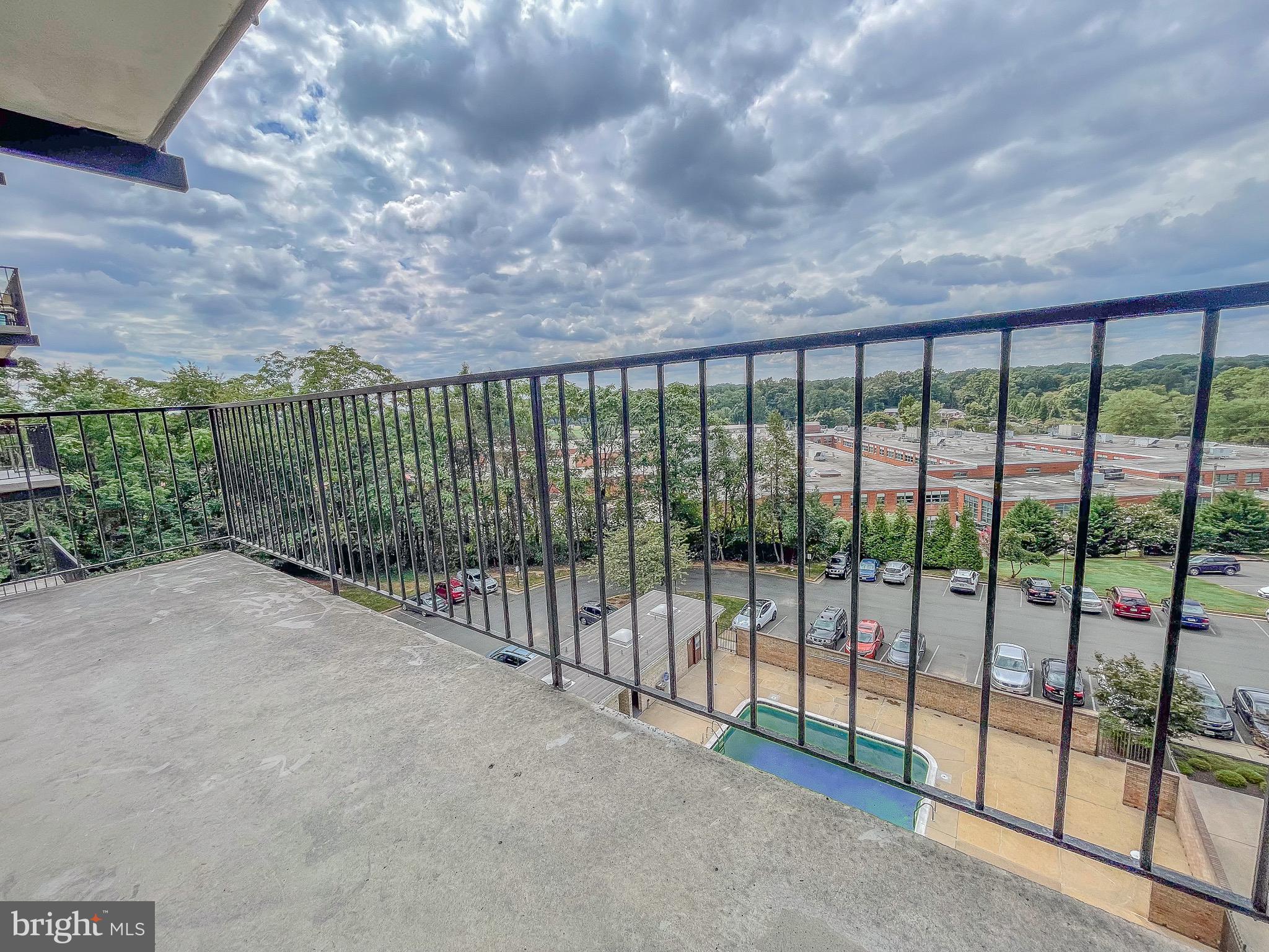 3245 Rio Drive, Unit 610 Falls Church, VA 22041 - Photo 27 of 27 a view of a backyard