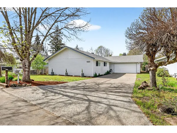 $519,950 | 640 Stonehill Street, Gladstone, OR 97027