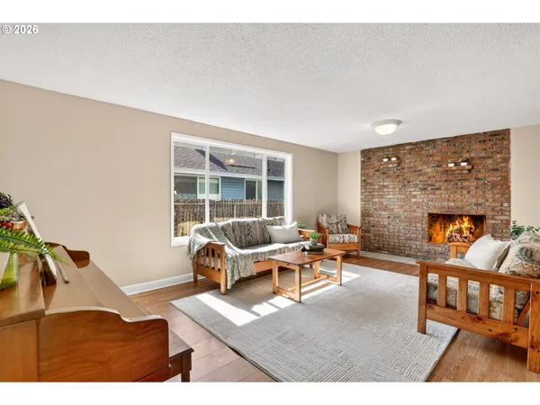 $519,950 | 640 Stonehill Street, Gladstone, OR 97027