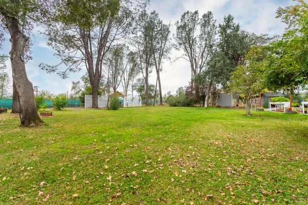 $750,000 | 6188 Happy Valley Road, Anderson, CA 96007