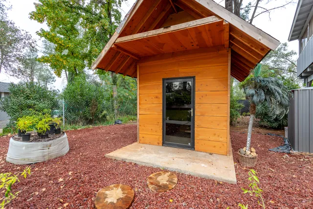 $920,000 | 6188 Happy Valley Road, Anderson, CA 96007