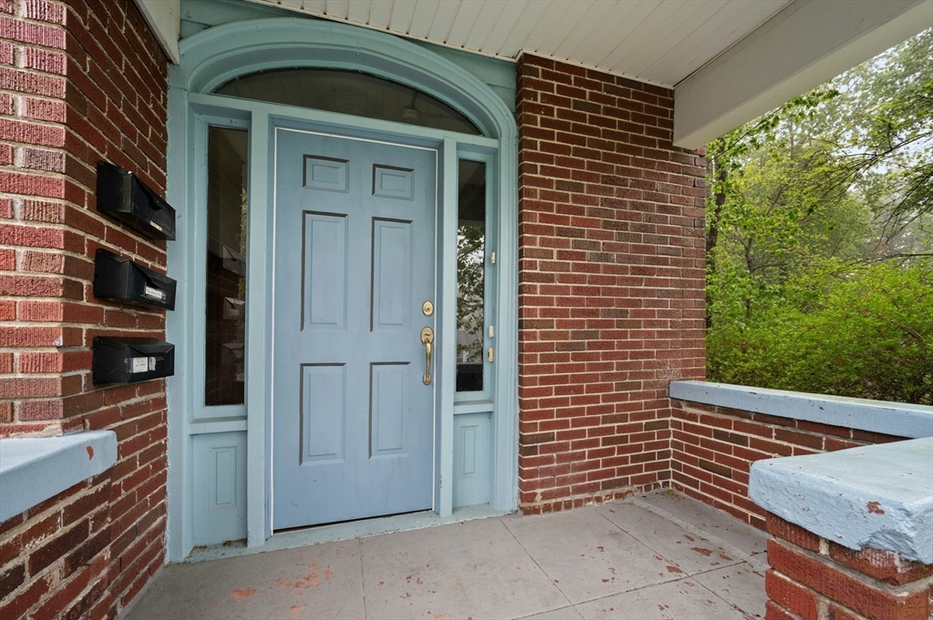 8 Tahanto Road, Unit 2 Worcester, MA 01602 - Photo 13 of 34 Gallery Image 13