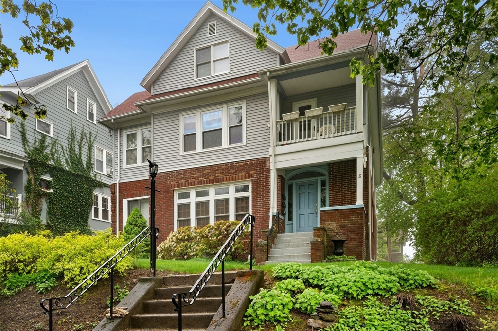 8 Tahanto Road, Unit 2 Worcester, MA 01602 - Photo 4 of 34 Gallery Image 4