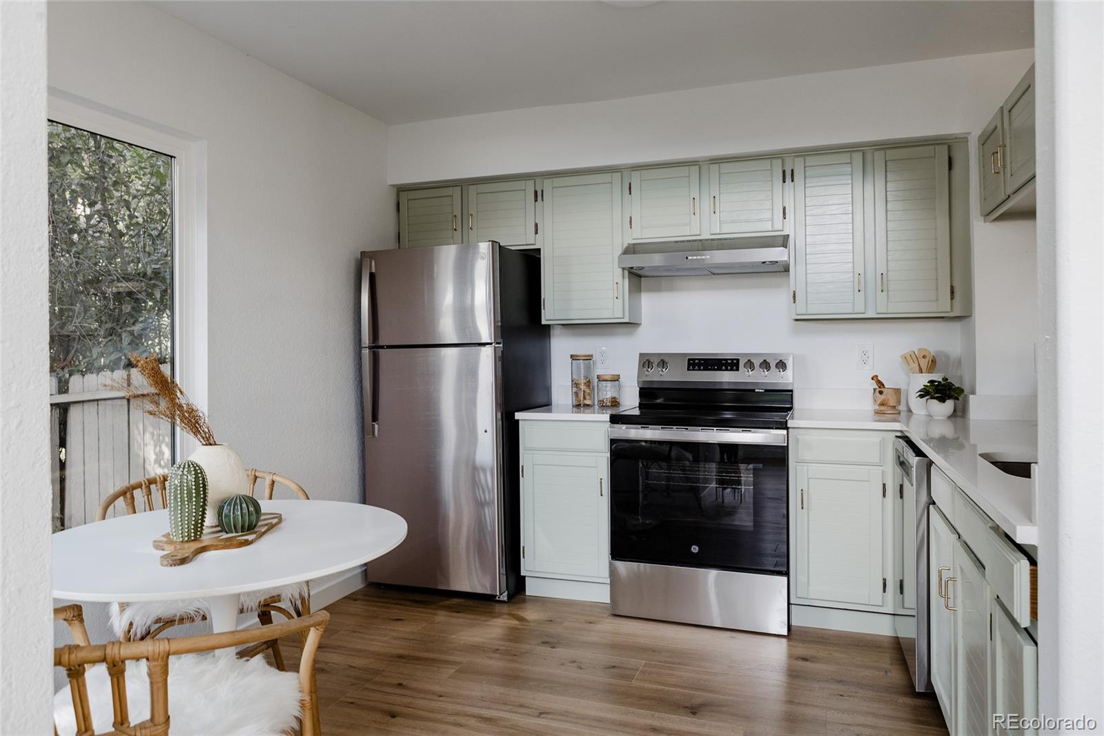 5042 Buckingham Road Boulder, CO 80301 - Photo 7 of 28 Gallery Image 7