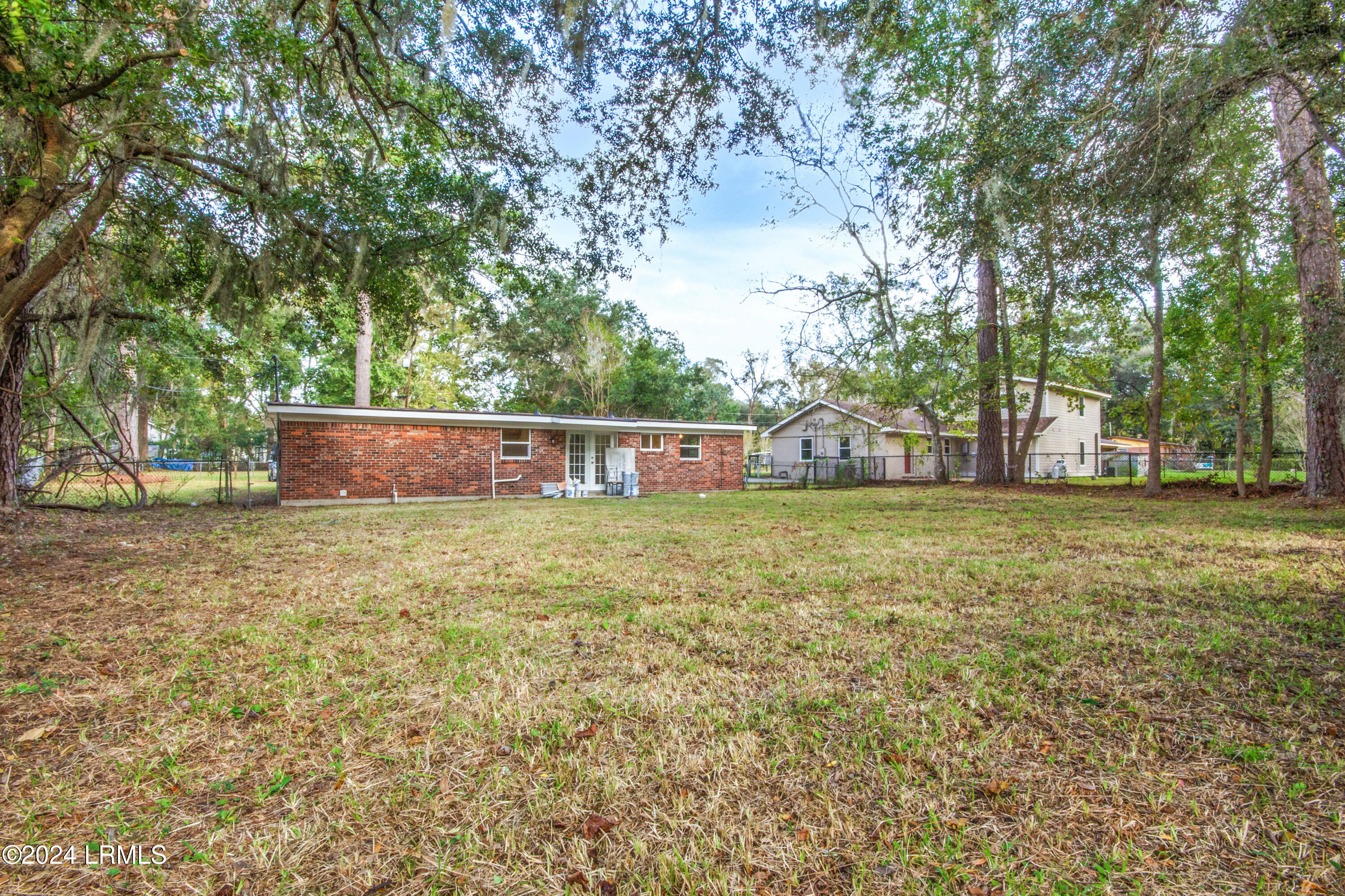 1012 State Rd S-7-466 Beaufort, SC 29906 - Photo 28 of 35 IMG_2063xl-1