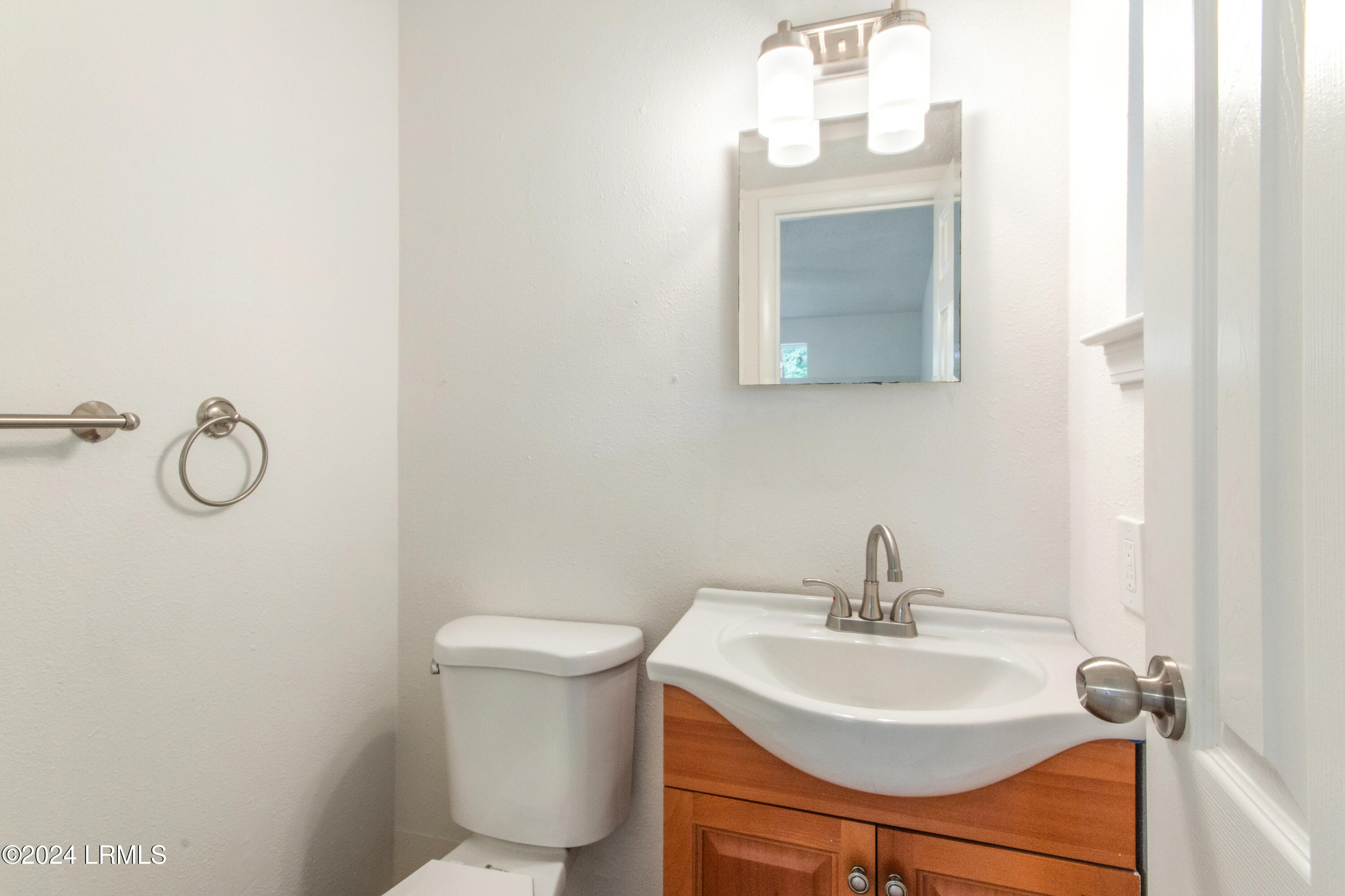 1012 State Rd S-7-466 Beaufort, SC 29906 - Photo 7 of 35 011--BR1 half bath IMG_2193