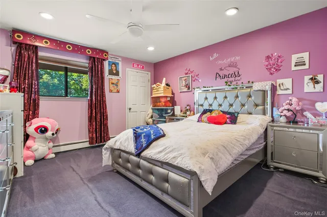 $1,988,000 | 258 Half Hollow Road, Dix Hills, NY 11746