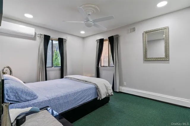 $1,988,000 | 258 Half Hollow Road, Dix Hills, NY 11746