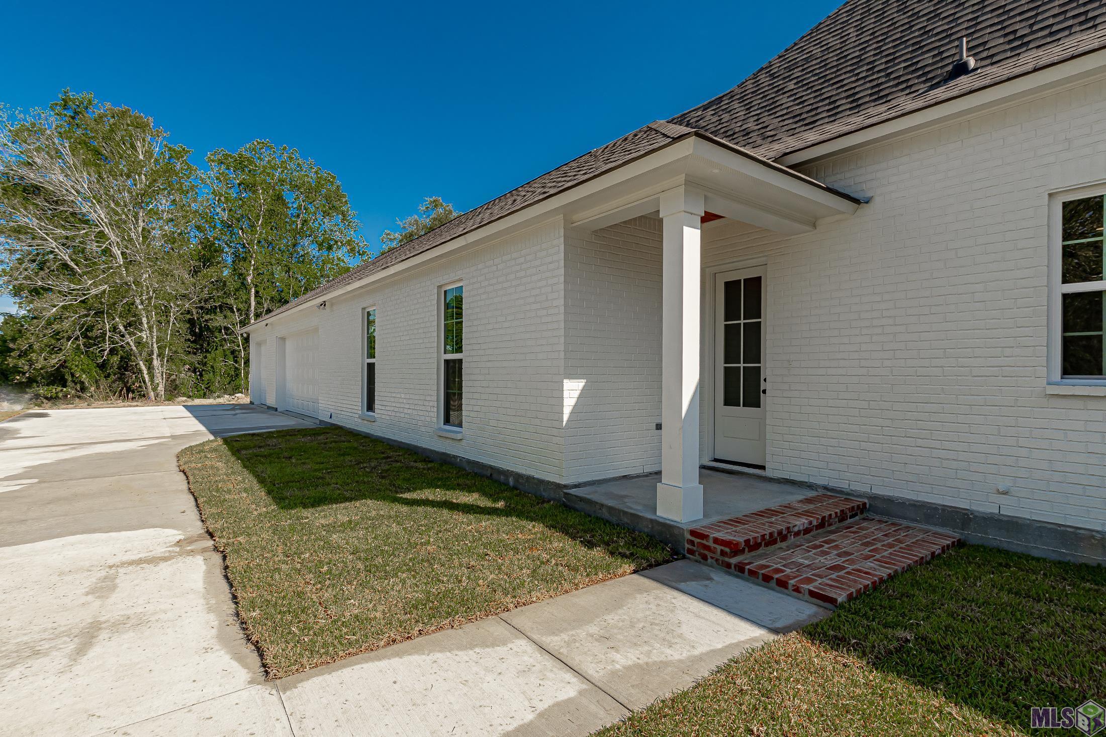37202 Swamp Road Prairieville, LA 70769 - Photo 7 of 50 Gallery Image 7