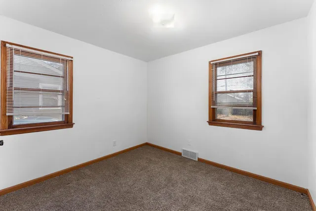 $99,900 | 909 West Davis Drive, Wichita, KS 67217