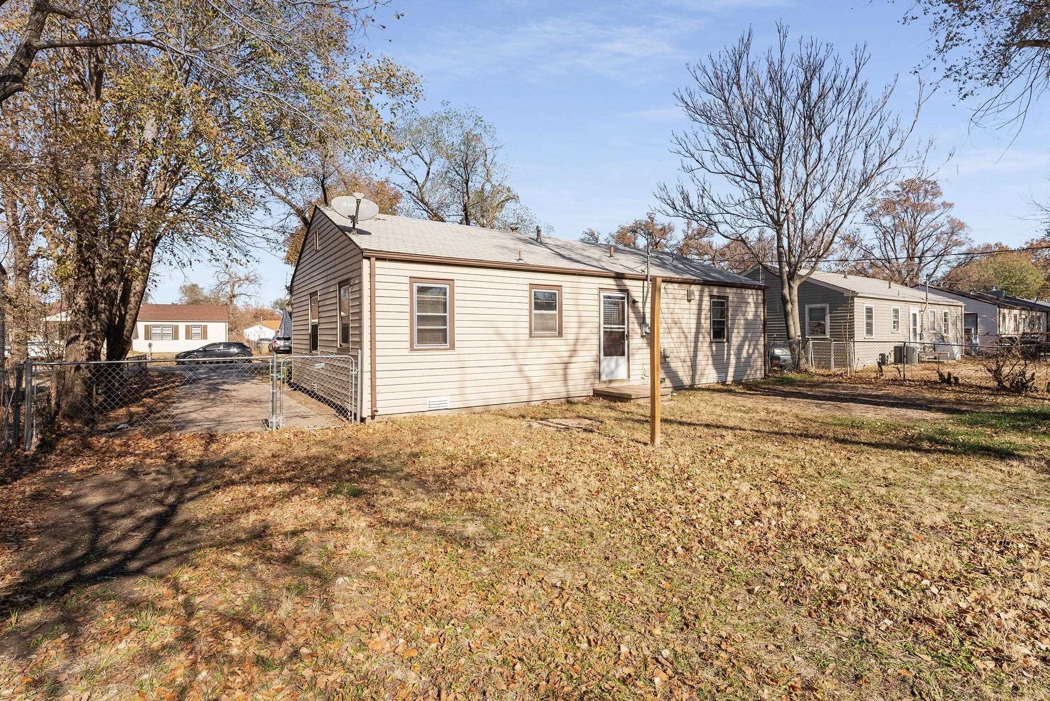 909 West Davis Drive Wichita, KS 67217 - Photo 18 of 22