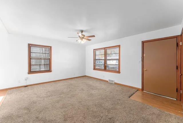 $99,900 | 909 West Davis Drive, Wichita, KS 67217