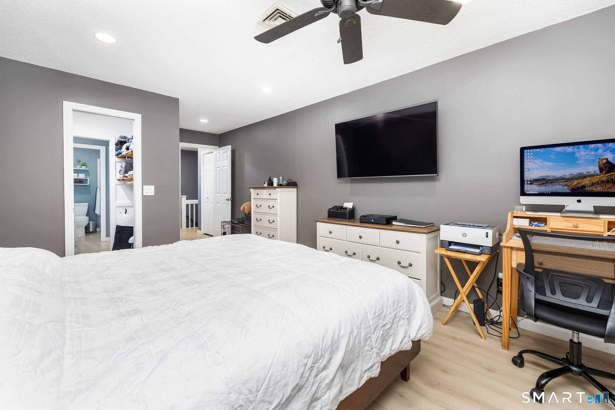 27 Folkstone Road, Unit C East Windsor, CT 06016 - Photo 16 of 34