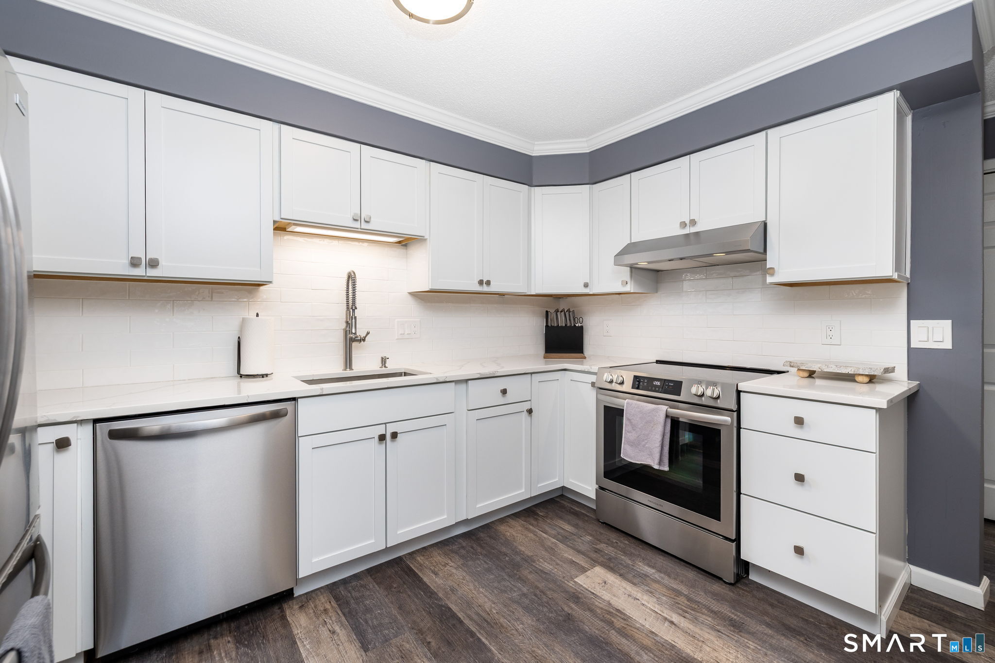 27 Folkstone Road, Unit C East Windsor, CT 06016 - Photo 4 of 34