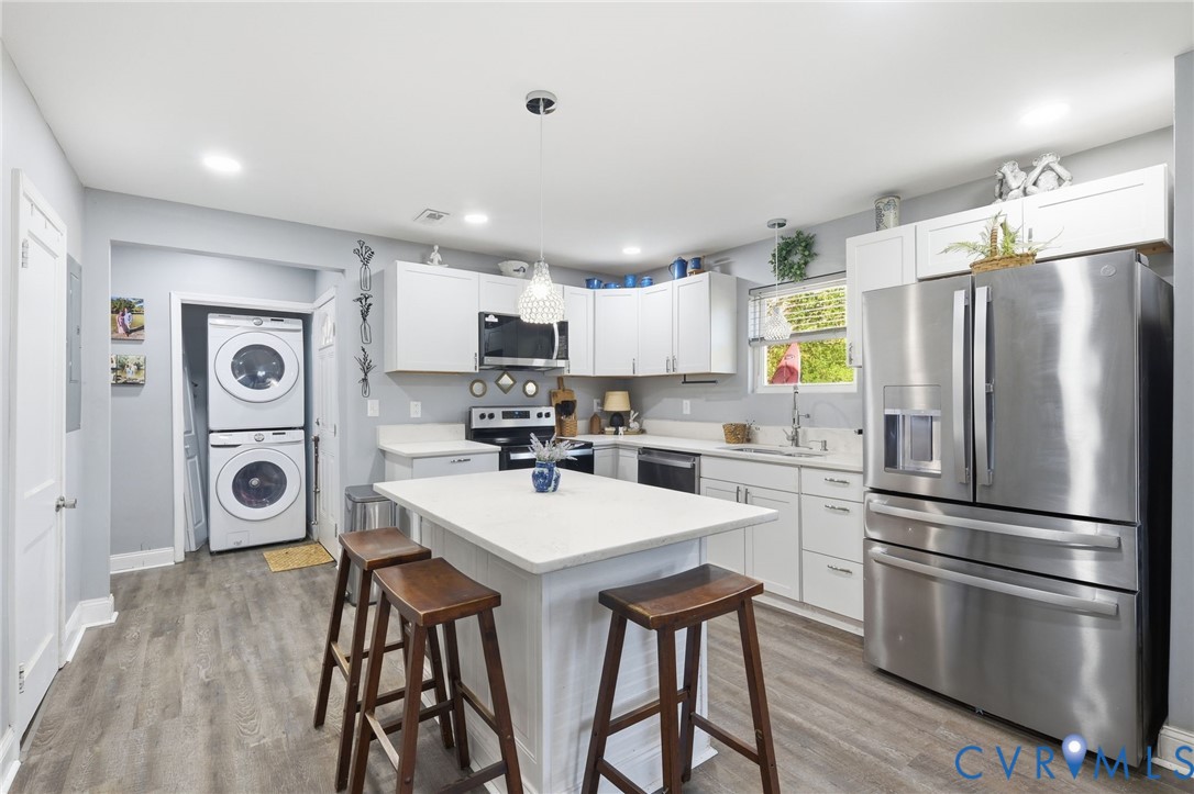 102 Spring Street Petersburg, VA 23803 - Photo 4 of 24 Kitchen with stainless steel appliances, a kitchen