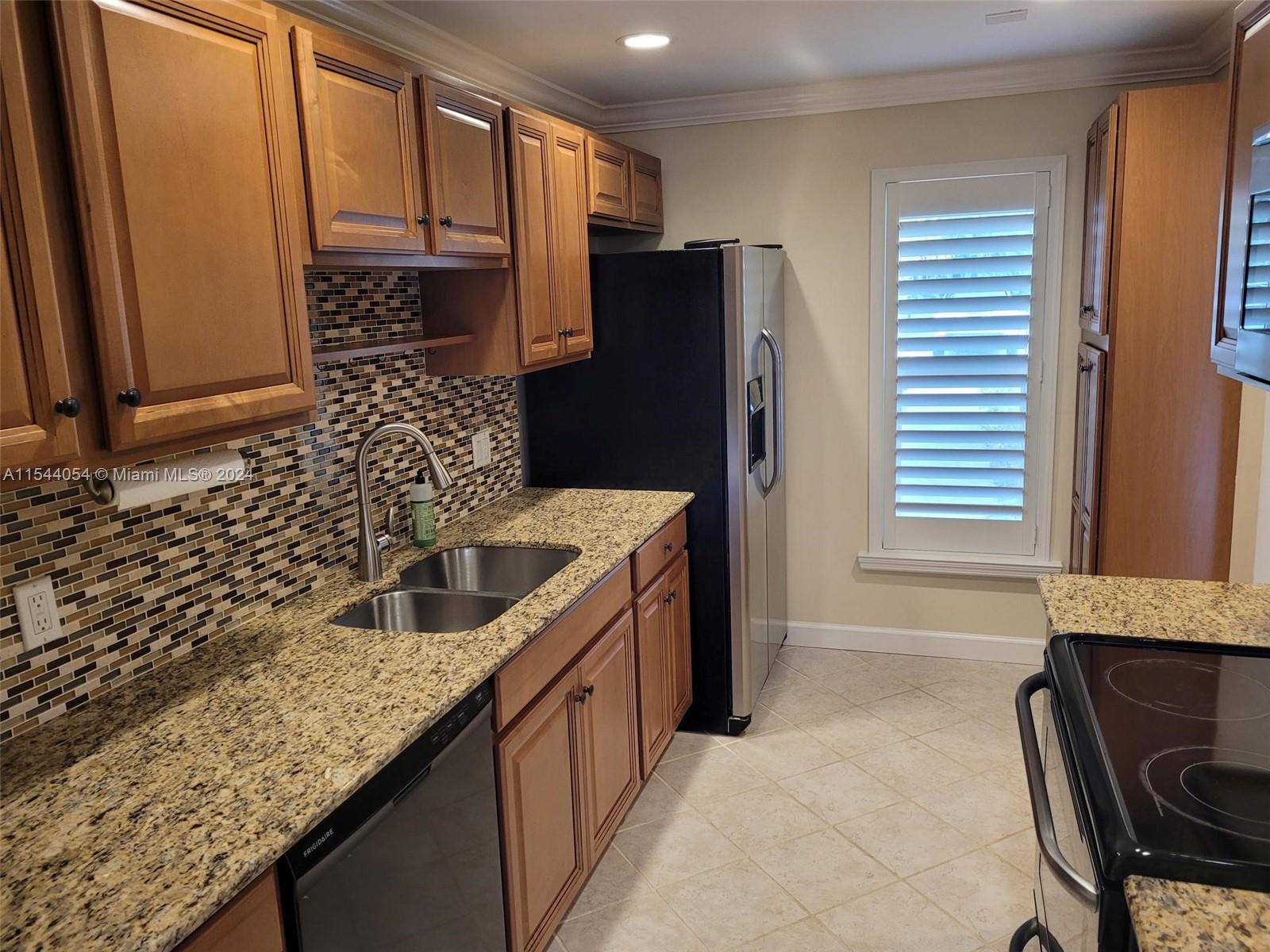 973 Northwest Spruce Ridge Drive, Unit 2 Stuart, FL 34994 - Photo 5 of 21 Gallery Image 5