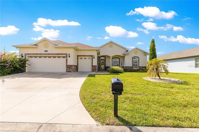 $429,900 | 17306 Southeast 112th Court Road, Summerfield, FL 34491