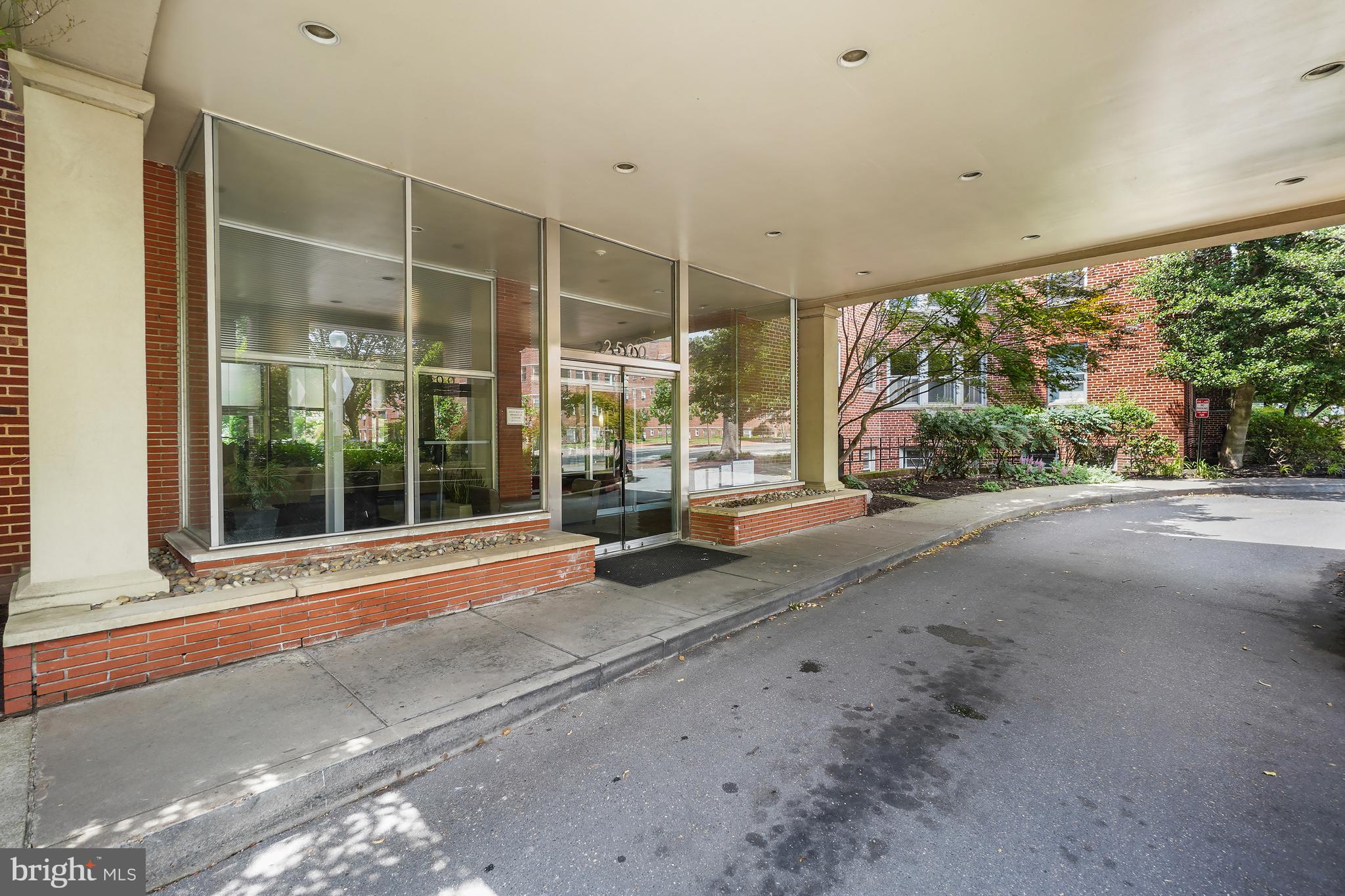 2500 Q Street Northwest, Unit 548 Washington, DC 20007 - Photo 3 of 30