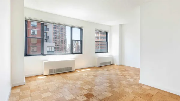 $6,514 | 245 East 40th Street, Unit 7H | Murray Hill