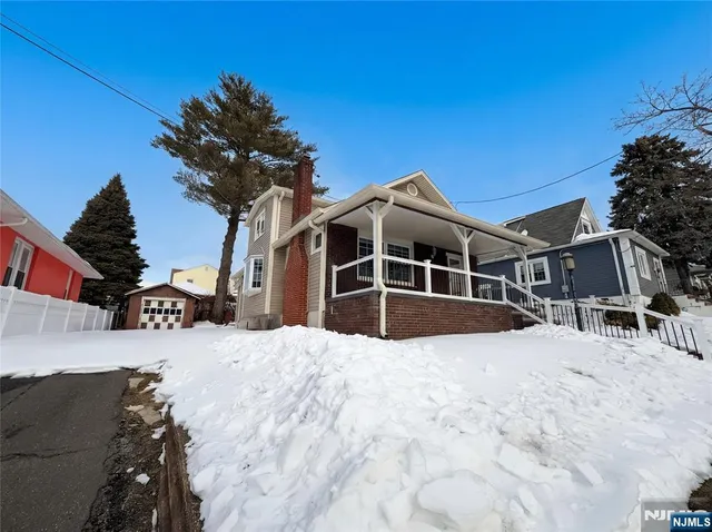 $595,000 | 106 Hendel Avenue, North Arlington, NJ 07031