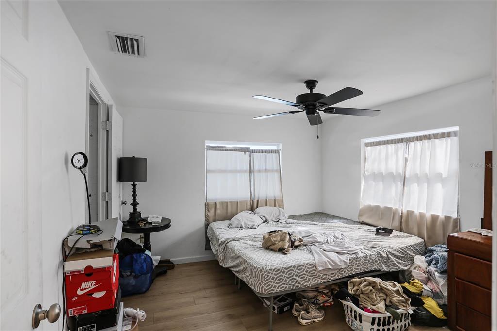 2109 Southeast 45th Terrace Gainesville, FL 32641 - Photo 6 of 9