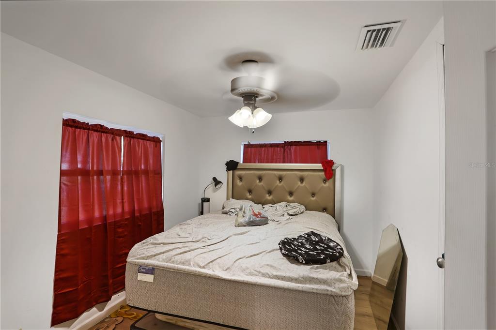 2109 Southeast 45th Terrace Gainesville, FL 32641 - Photo 8 of 9