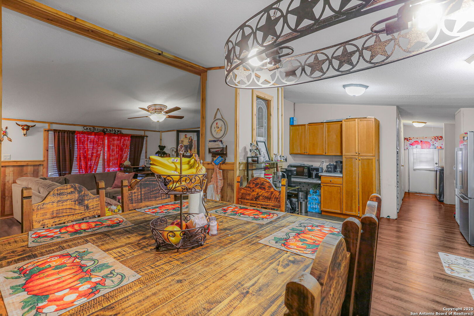 12925 Luckey Road Atascosa, TX 78002 - Photo 14 of 50 a view of a room with gym equipment