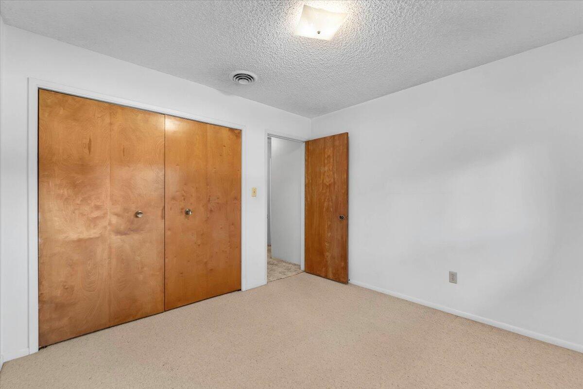 9871 Deschutes Road Palo Cedro, CA 96073 - Photo 26 of 80 34-Bedroom 2