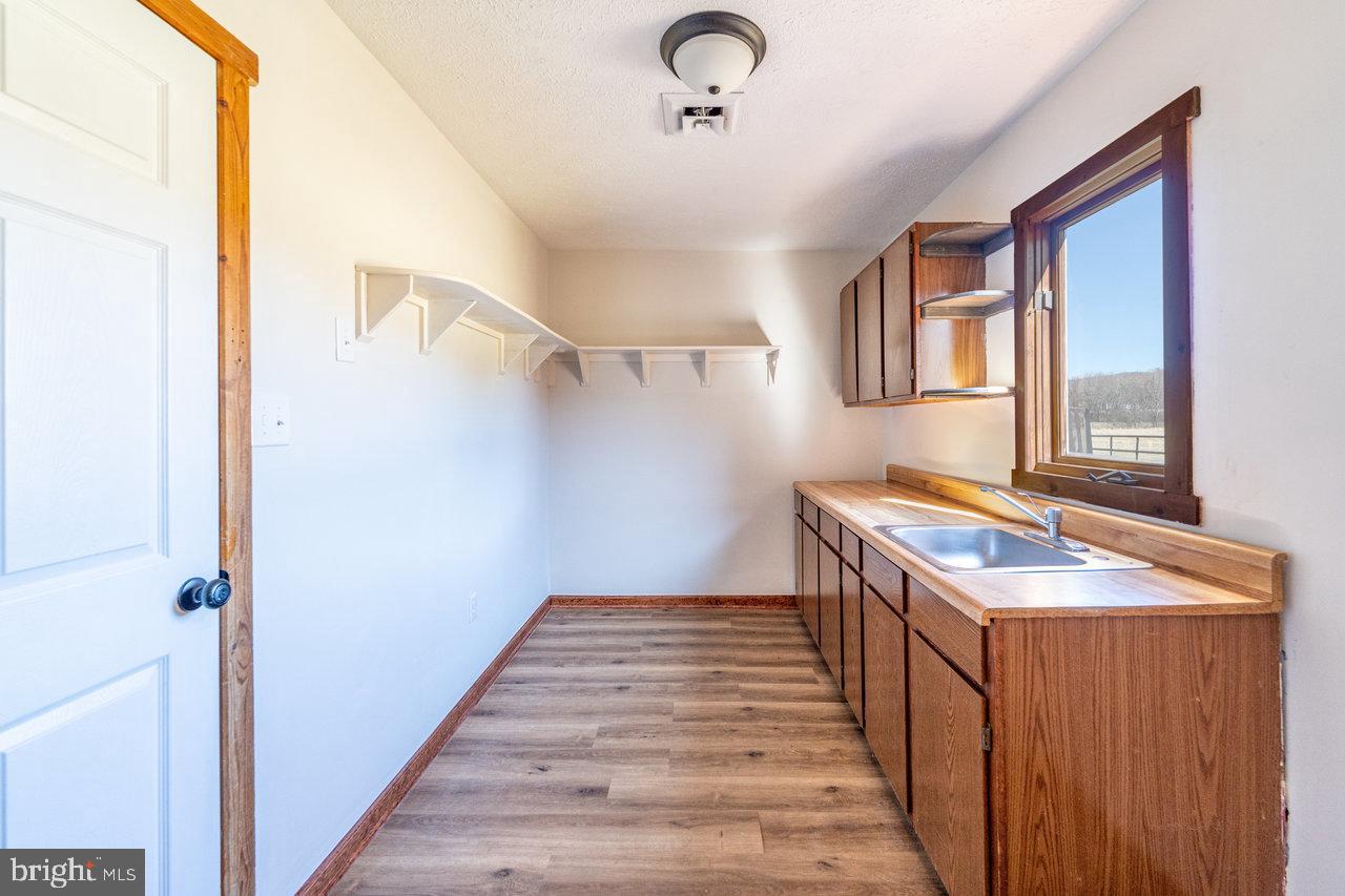 321 Honeyville Road Stanley, VA 22851 - Photo 12 of 34